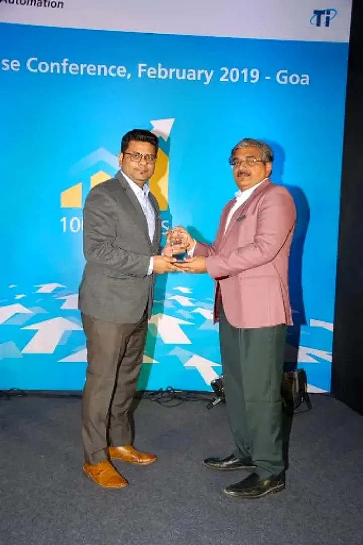 L&T Performance Award